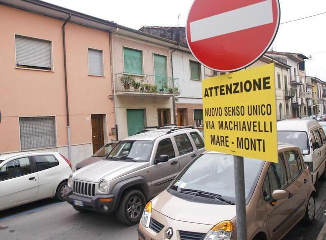 Traffico, in centro cambiano i sensi di marcia 