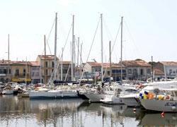 Rubano barca a Viareggio, ricomparsa dov’era ma “travestita” 