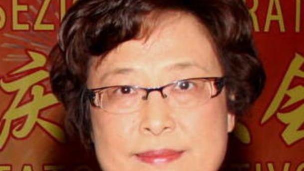 Il console cinese Zhou Yunqi oggi in visita all’ospedale