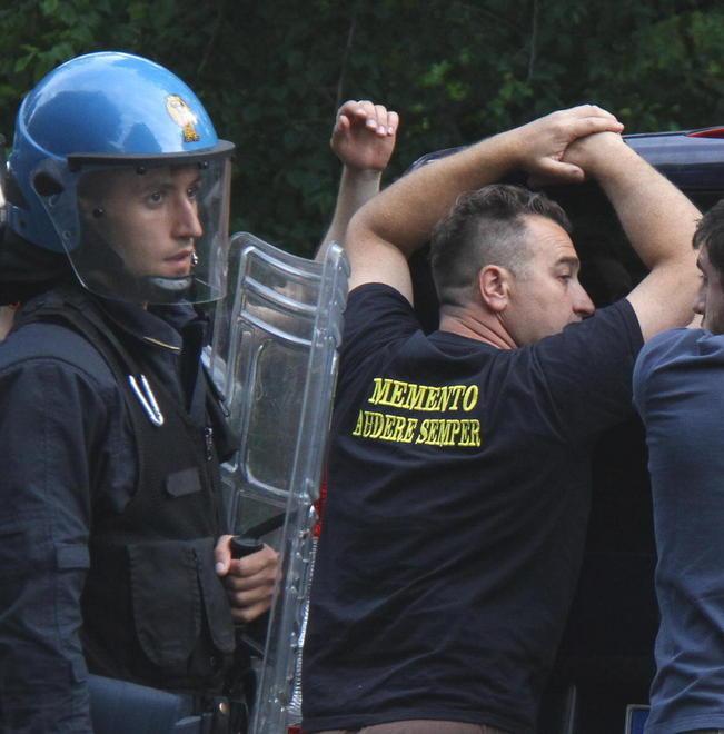 Altri due tifosi lasciano il carcere ma l’inchiesta regge