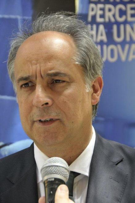 Un altro appello per salvare la biblioteca 