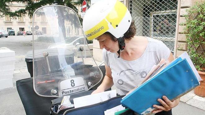 Taglio di portalettere, Poste nel caos