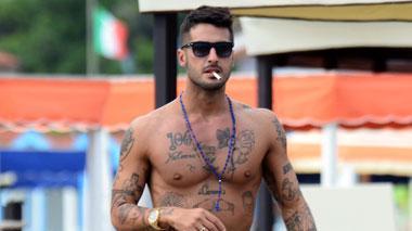Fabrizio Corona denunciato dalla polizia a Viareggio