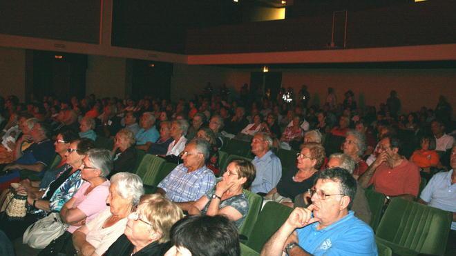 In 500 al teatro Solvay per aiutare l’Emilia