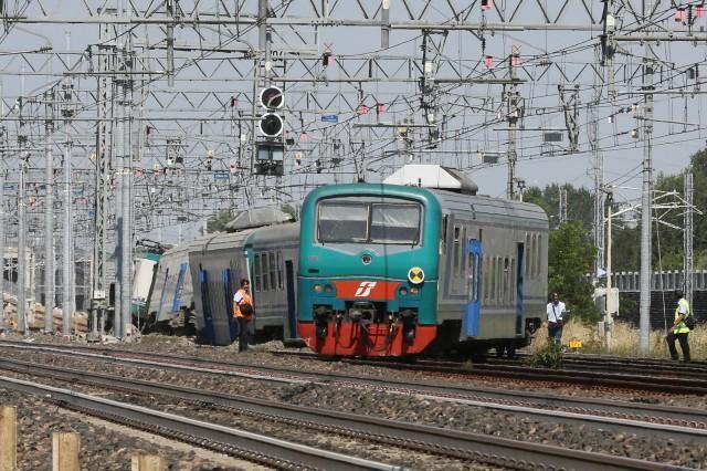 Deraglia treno alle porte di Bologna, circolazione in tilt 