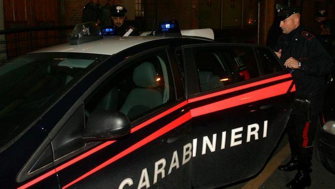 Accoltella l’amico alla schiena, fugge ma viene arrestato 