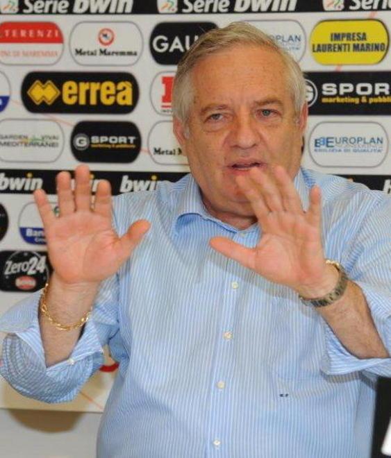 La serenità del Comandante: «Non frequento biscazzieri»