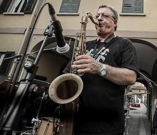 Gran finale con il trio di Carrabba 