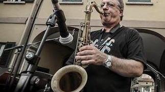 Gran finale con il trio di Carrabba