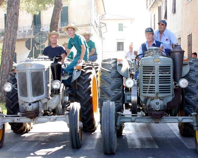Aratura in notturna per l’Emilia 
