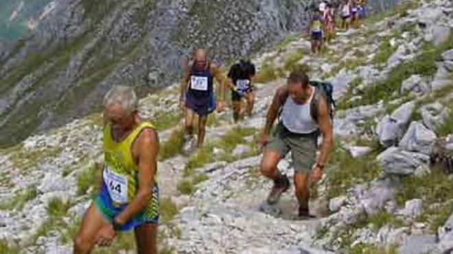 Sky Race, spettatore accusa malore salvato dal Cai e dall’elicottero Pegaso
