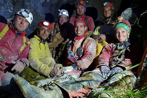Scoperto un nuovo accesso alle grotte dell'Antro del Corchia 