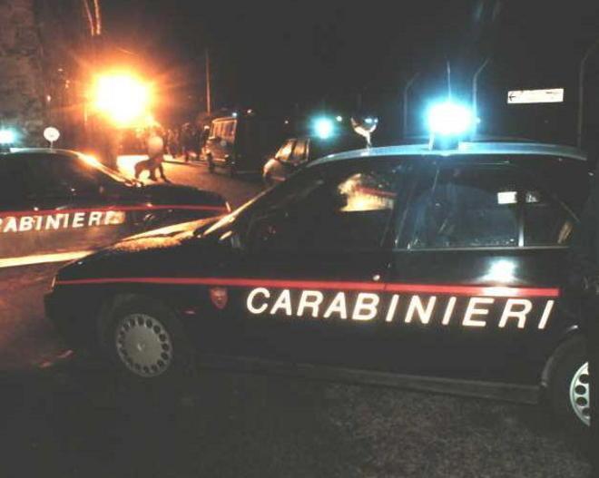 Minorenne arrestato dai carabinieri per tentata estorsione 