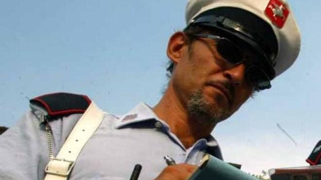 Controlli sulle residenze scattano le denunce
