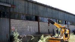 Troppi furti, gli operai dormono in fabbrica