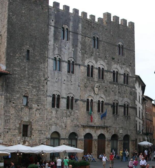 Tante tasse, ma il bilancio è in pari 