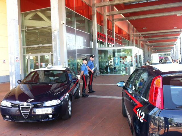 Allarme bomba al Parco Prato, evacuata la struttura 