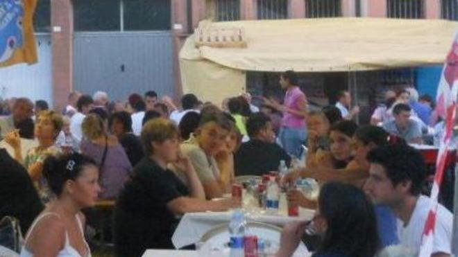 Portano la pizza ai terremotati