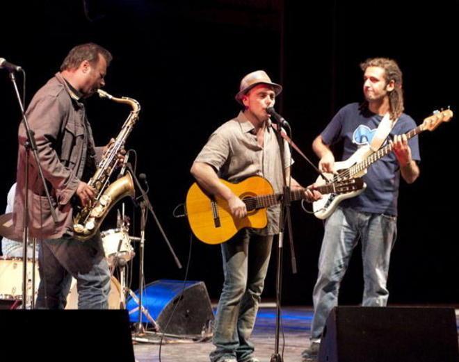 “I Licantropi” in piazza Garibaldi