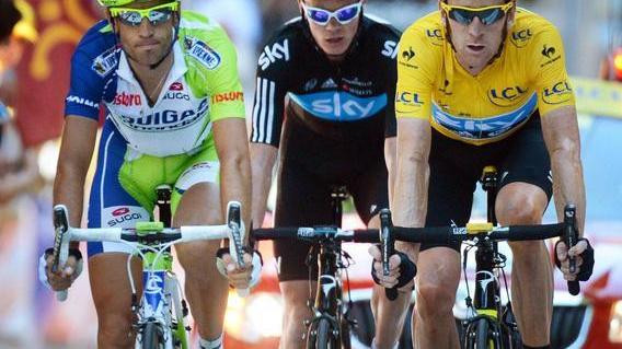 Nibali con Bettini e gli altri azzurri