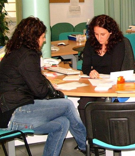 Un giovane su tre non trova lavoro È peggio che altrove 