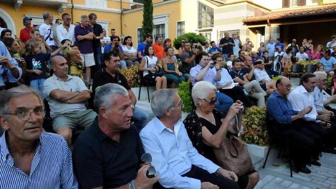 Buffon: progetto credibile per la nuova Carrarese