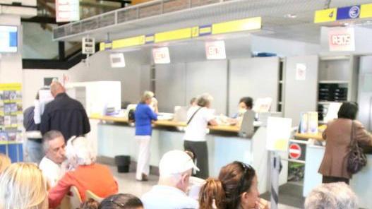 Poste, tagli congelati «Ma l’azienda non cede»
