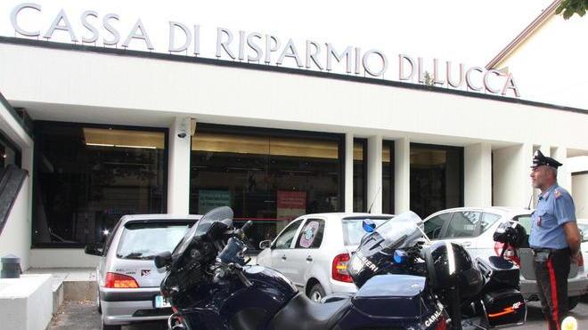 Doppio colpo in poche ore alle filiali della Crl