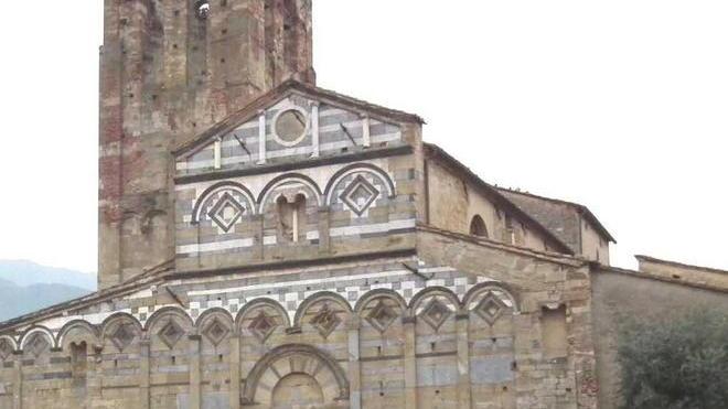 Chiese nel mirino dei ladri nordafricano in manette