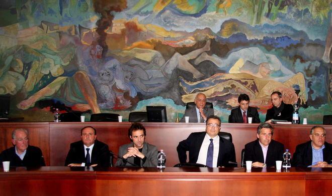 Sindaco, dimissioni per salvare l’edilizia
