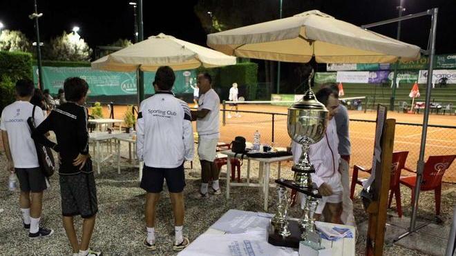 Tennis in aiuto dei terremotati emiliani