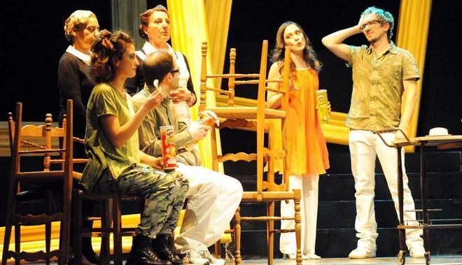 Con “Senza voce” si porta in scena il mondo della mafia 