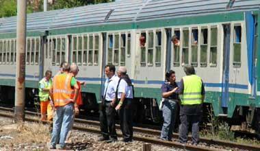 Tenta il suicidio sotto al treno, amputato il braccio 
