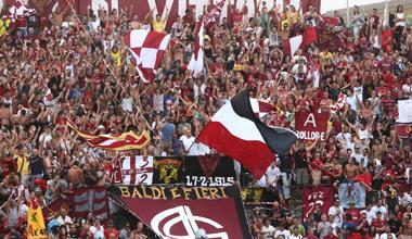 Abbonamenti ok e curva nord salva, Spinelli fa marcia indietro 