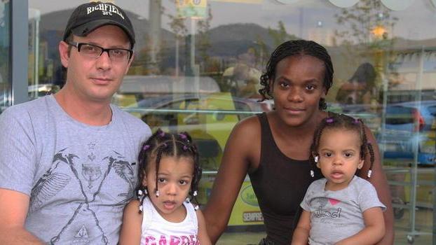 Alessandro, una storia alla rovescia: disoccupato a Prato, manager in Angola