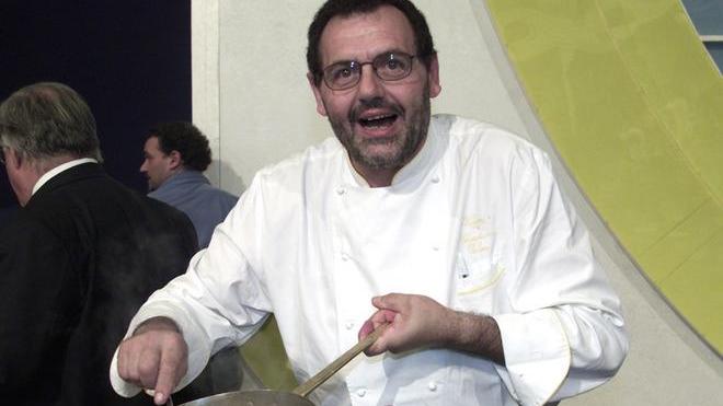 Arriva in città la 500 gialla di Vissani e Michela di Torrepadula Si gira una puntata del programma di enogastronomia di La7