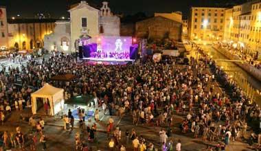 Effetto Venezia, tutti svegli: c’è anche la Notte Bianca 