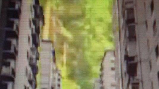 I mostri di cemento diventano videoarte