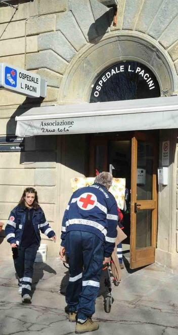 Ucciso da un infarto nel suo ufficio a trentotto anni 