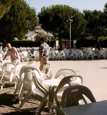 Pd: «Si riapra il parco comunale di Vada»