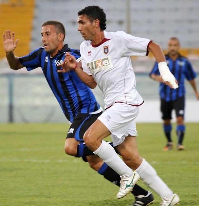 Pisa e Pontedera si dividono la posta nel derby degli ex 