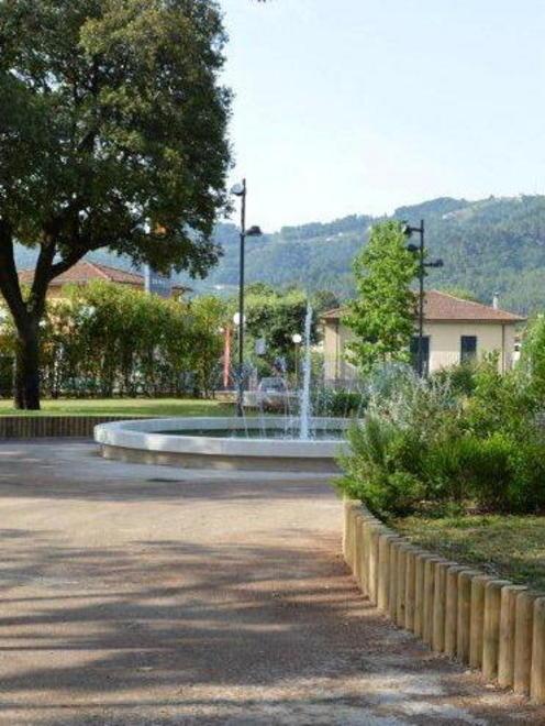 Pronto il parco di piazza Romboni 
