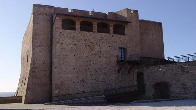 Ad ottobre i lavori al Castello per ospitare le ceramiche antiche