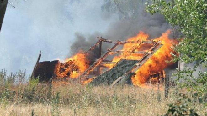 Giornata di fuoco su tutta la costa