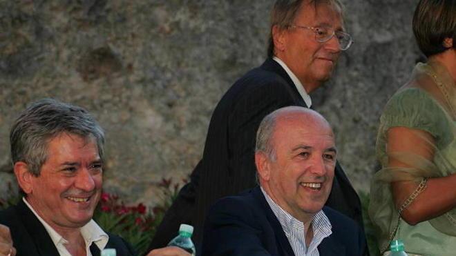Epokè e il sindaco Bellumori Braccio di ferro estenuante