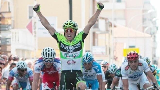 A Pescara prima vittoria tra i prof per lo spezzino Pierpaolo De Negri