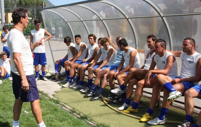 Camaiore in campo guardando al mercato 