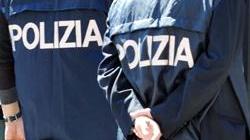 Ladro ingoia collana, ma la polizia la trova