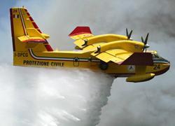 Incendio vicino a Terricciola, il fumo invade le strade della frazione Morrona 