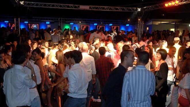 Musica fino alle 2 di notte nei fine settimana